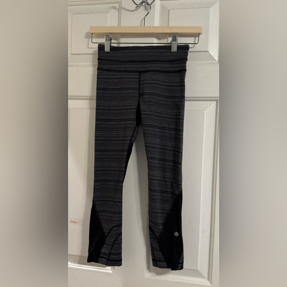 lululemon athletica Pants - Lululemon Run Inspire Crop leggings size 2